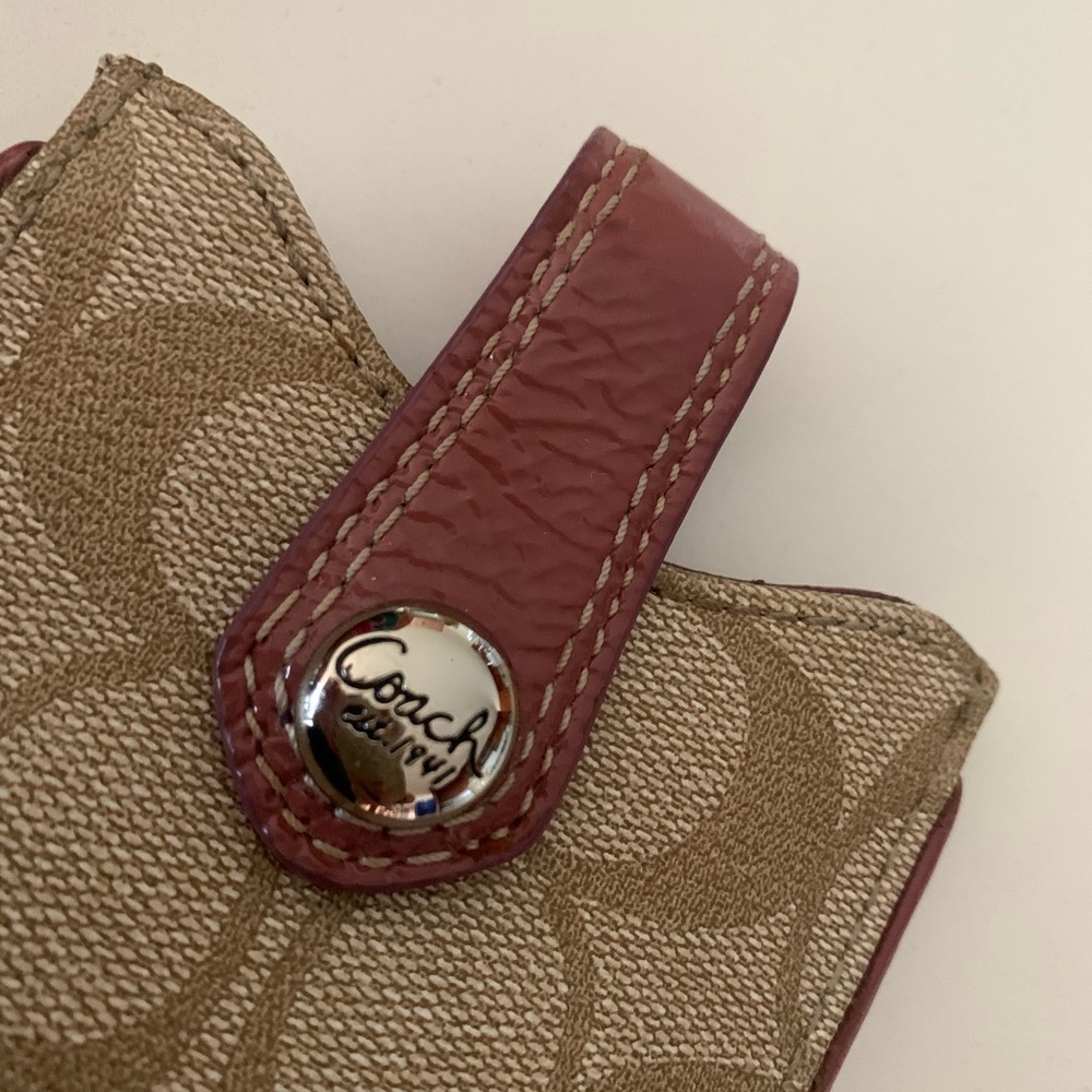 Coach Beige and Mauve Card Holder - Picture 2 of 7